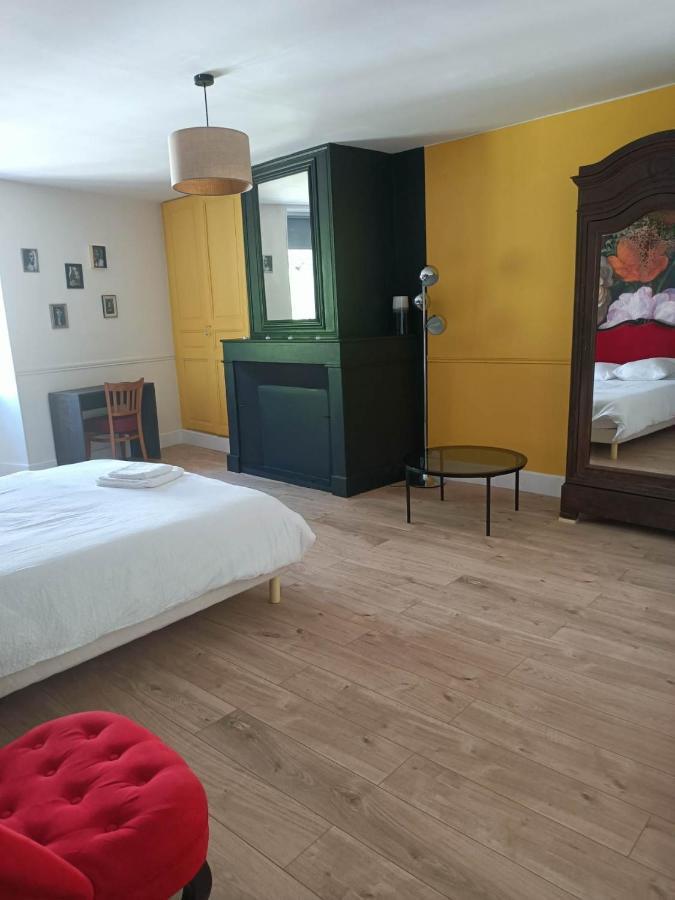 Au 66 Maison Centre Ville-Parking Gratuit Et Wifi Nogent-le-Rotrou Bagian luar foto